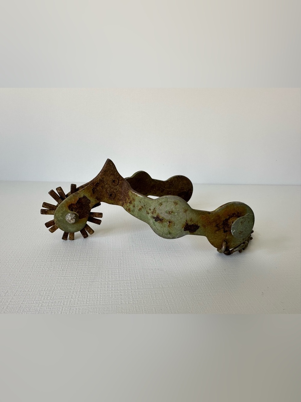 Vintage 1950s Hopalong Cassidy "Bar 20" Spur